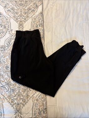 Med Couture Black Jogger Scrub Pants
